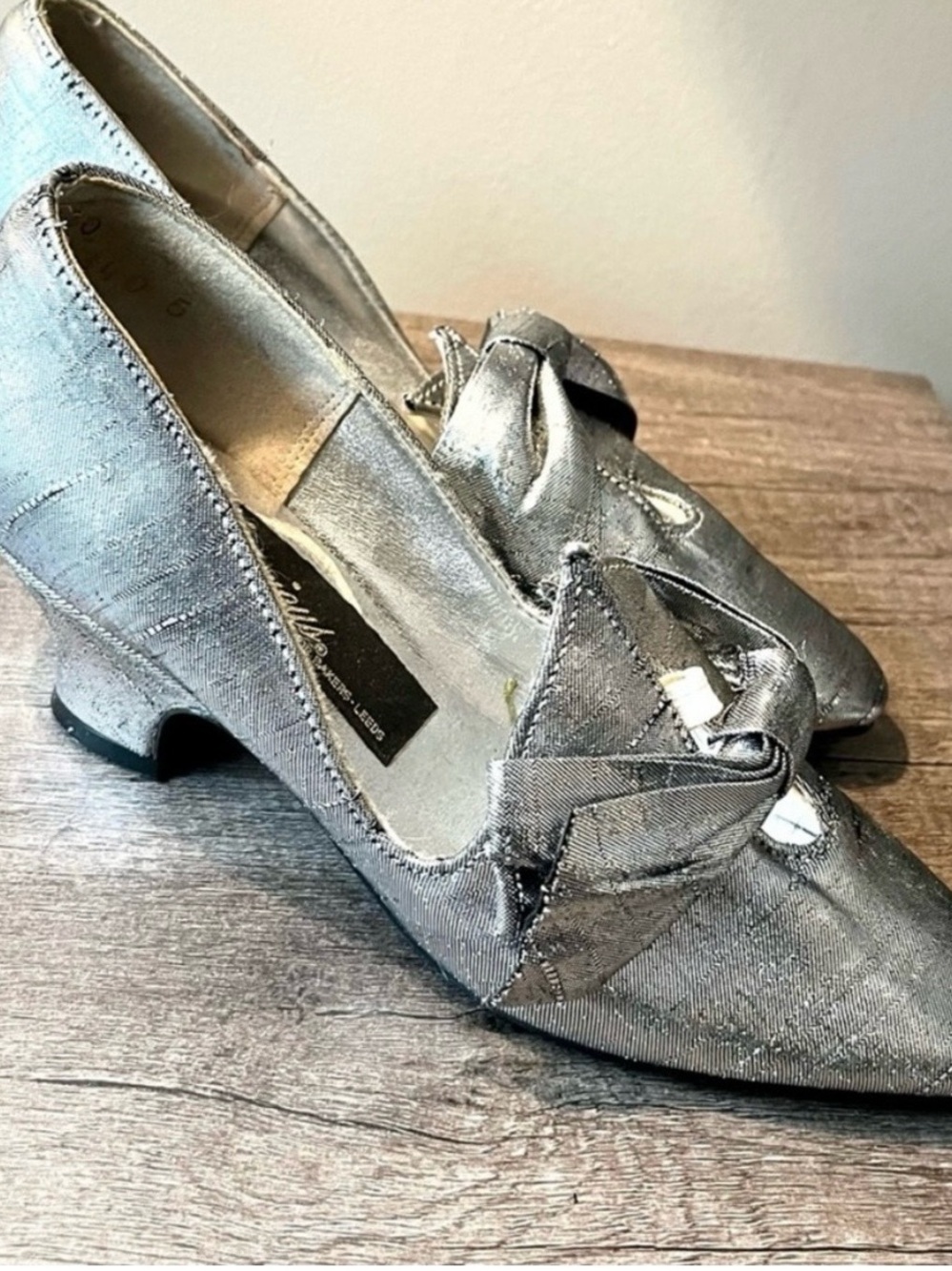 Vintage Baker & Leeds Deco Pumps - Picture 8 of 12
